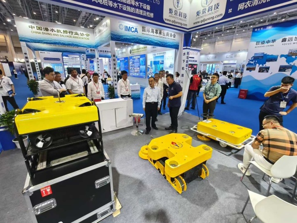 高壓清洗機(jī),進(jìn)口高壓清洗機(jī),高壓清洗機(jī)價(jià)格,超高壓清洗機(jī)