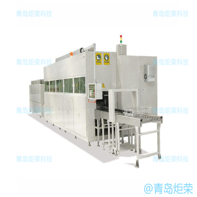 全自動超聲波清洗設(shè)備用于工業(yè)零件清洗